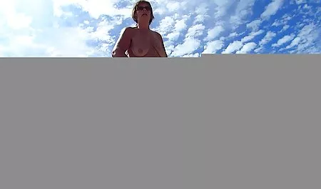 Alicja duży, czarny i biały horny porno członek aby ich