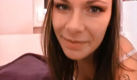 Piękne stary i młody seks brązowe włosy blond włosy.