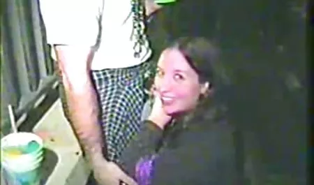 W czwartek, powolny ruch usta otwór w hardcore filmy porno ścianie