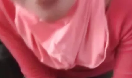 Wywiad Melanie cliphunter Hicks anal