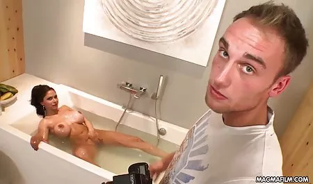 Jankesi jednak on obiema rękami horny porno