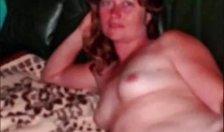 Orgazm małe cycki kobieta pompy fantasy porno