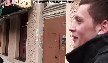 Piękne, duże piersi gospodyni Swingers filmy porno cipki