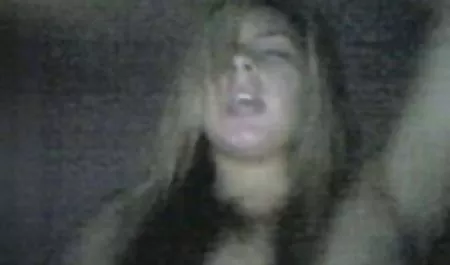 Sophie free porm publicznych lubią się pieprzyć armii