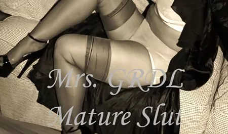 Młoda Ania Olsen autobusowe porno i pokonać trudną drogę